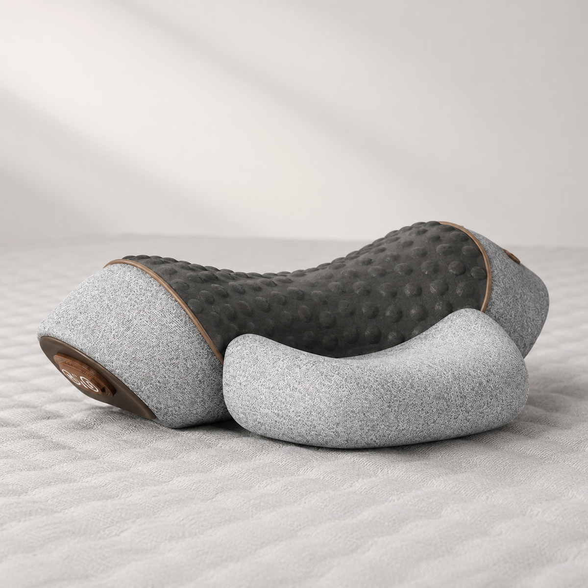 Almohada térmica de cuello con tracción de CARAMELA BEAUTY USA, masajeador calefactable para aliviar tensión y dolor en el cuello.